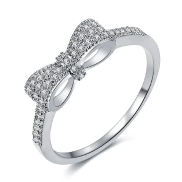 VIDEO LISTING Dainty Bow Ring - Picture 10 of 17